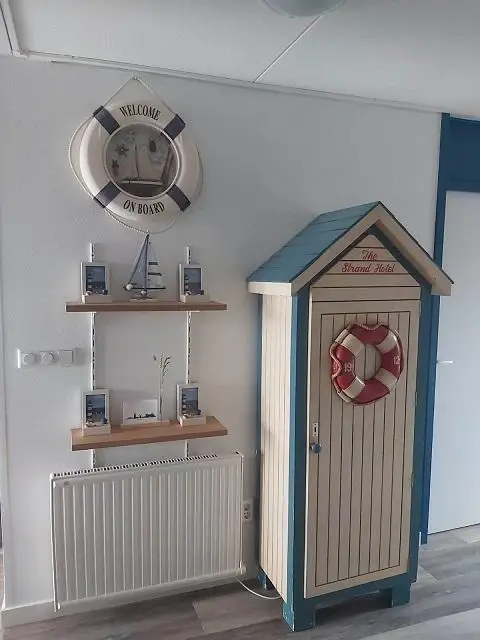 Entree vakantiehuis Bos en Duin 32 in Oostkapelle , Zeeland
