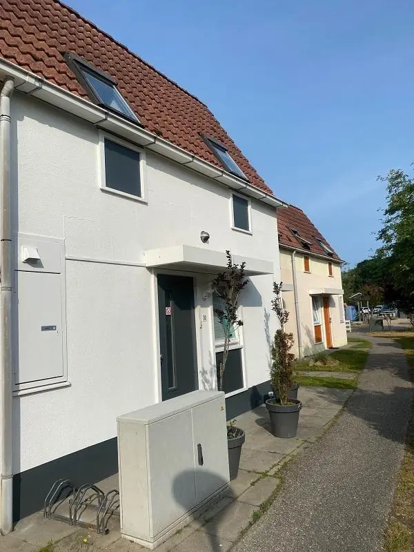 Voorkant vakantiehuis Bos en Duin 32 in Oostkapelle , Zeeland